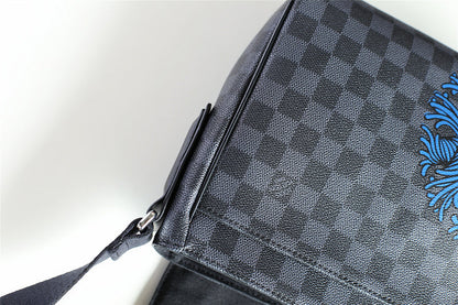 Franco Shops - Louis Vuittons  - 10411