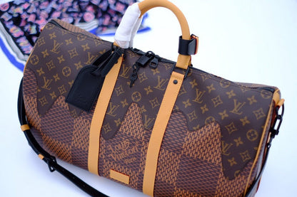 Franco Shops - Louis Vuittons  - 15548