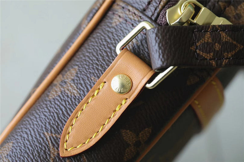 Franco Shops - Louis Vuittons  - 9998