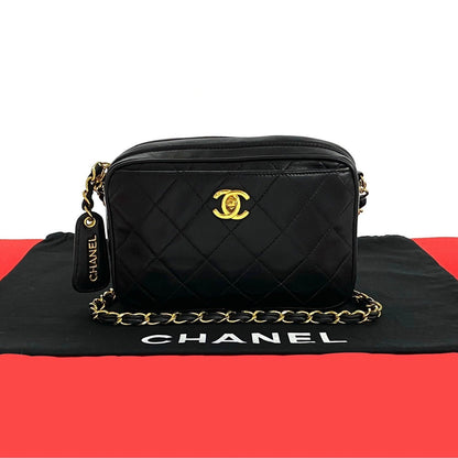 CHANEL Shoulder Bag lambskin black Matrasse