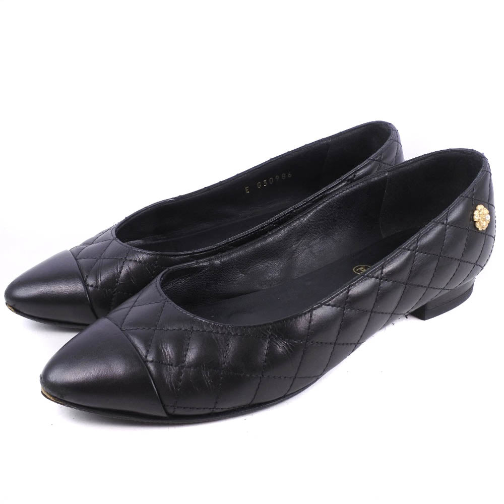 CHANEL pumps Calfskin black Matrasse Women 34 1/2 Used