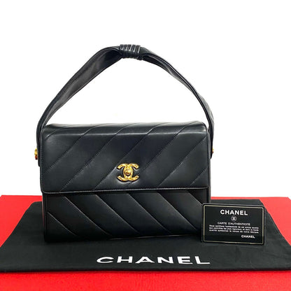 CHANEL Handbag lambskin black