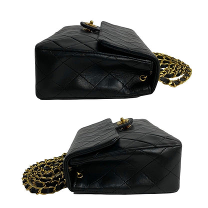 CHANEL Shoulder Bag lambskin black Matrasse