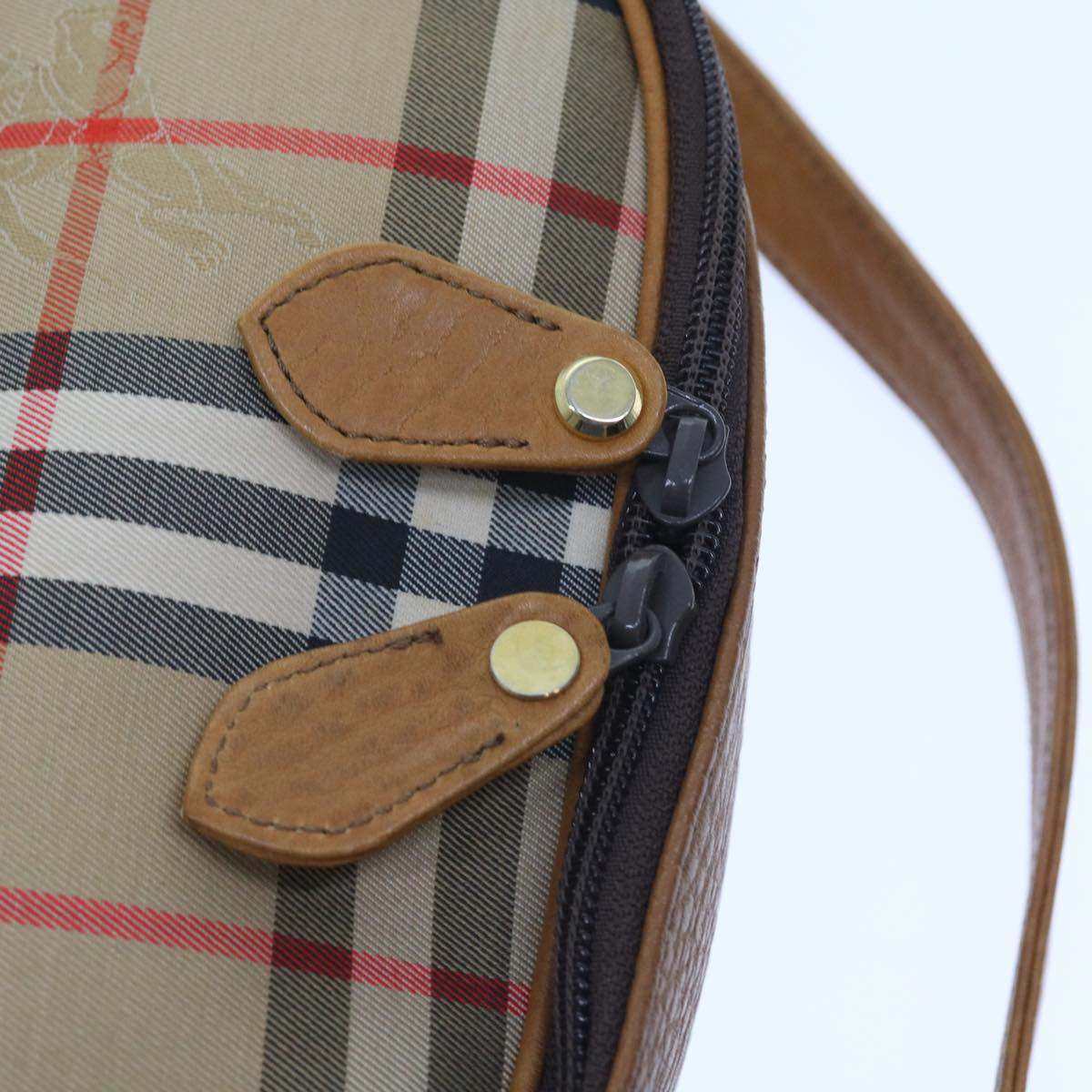 BurberrySs Nova Check Hand Bag Nylon Canvas Beige Auth 55746
