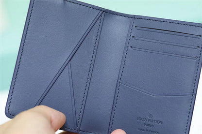 Franco Shops - Louis Vuittons  - 10605