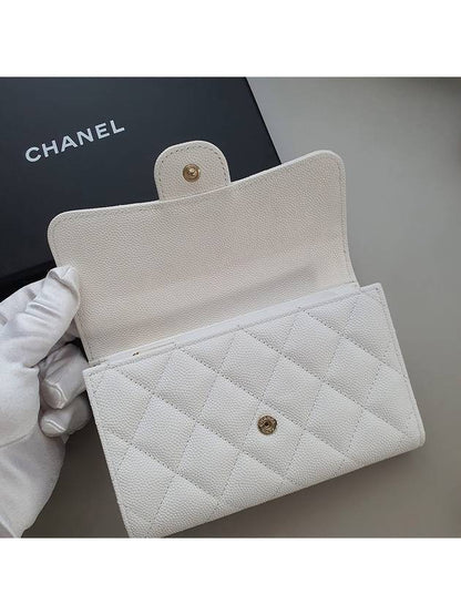 Classic Gold CC Logo Flap Caviar Medium Wallet White Chanel