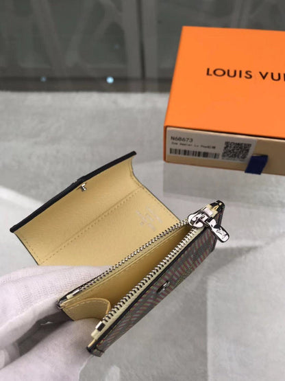 Franco Shops - Louis Vuittons  - 9168