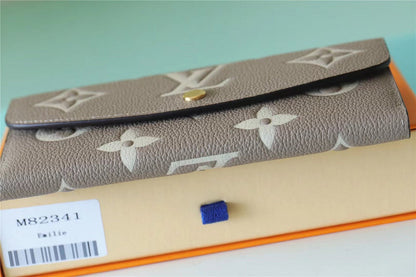 Franco Shops - Louis Vuittons  - 10577