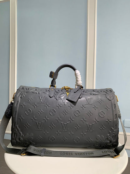 Franco Shops - Louis Vuittons  - 15412