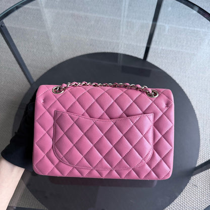Chanel Classic Flap Small - Caviar 23CM Quilted Grained Calfskin Pink Gold Hardware Series 28