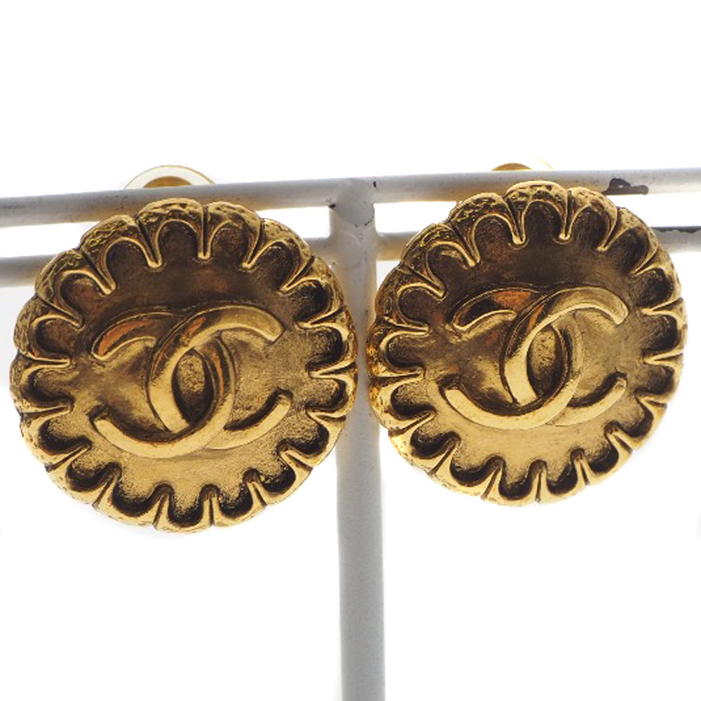 CHANEL Earring Plated Gold gold vintage COCO Mark Women Used