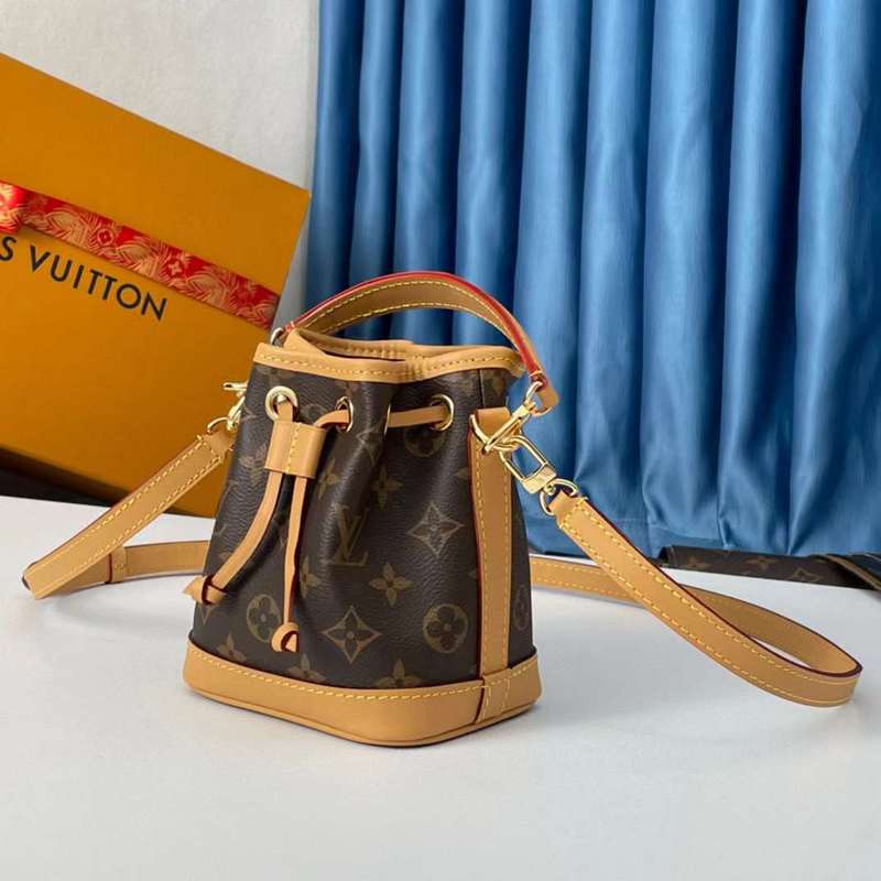 The Franco Shops - Louis Vuittons  - 12020