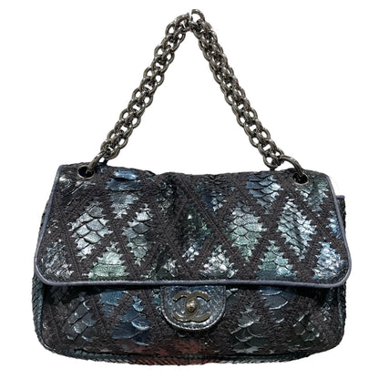 Chanel Hand Bag Iridescent Leather BLK Fishscale Bag