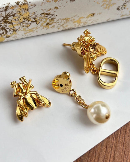 JW665 D-BEE Earrings