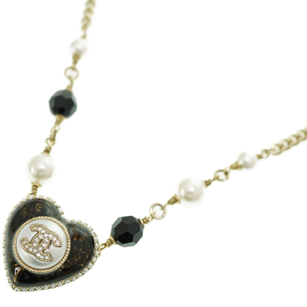 CHANEL Necklace B22 B Faux pearl, metal gold COCO Mark Faux Pearl Heart Necklace