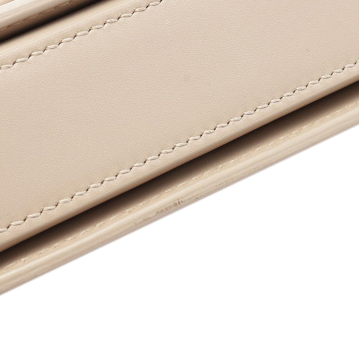 Box Calfskin 30 Montaigne Avenue Bag