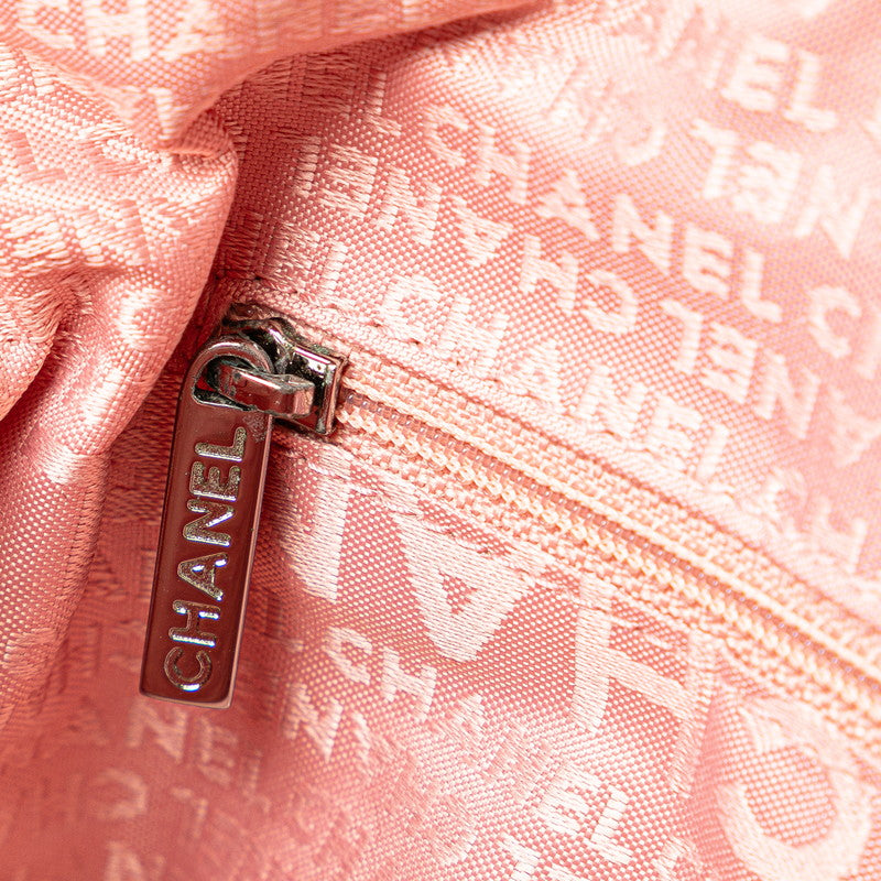 Chanel Caviar Square Stitched Bag Leather Handbag in Good condition