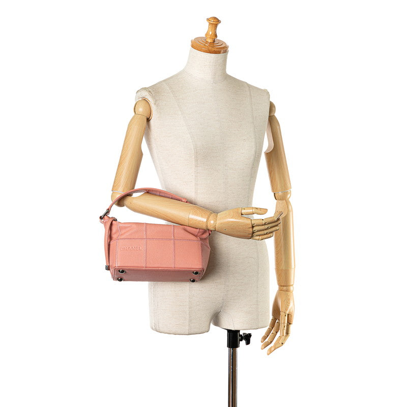 Chanel Caviar Square Stitched Bag Leather Handbag in Good condition