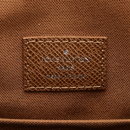 LOUIS VUITTON Taiga Andrei Crossbody Bag