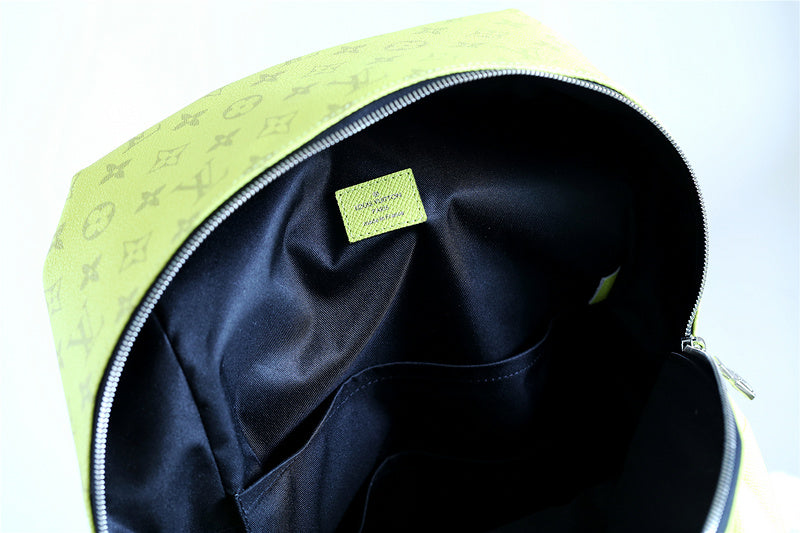 Franco Shops - Louis Vuittons  - 9764