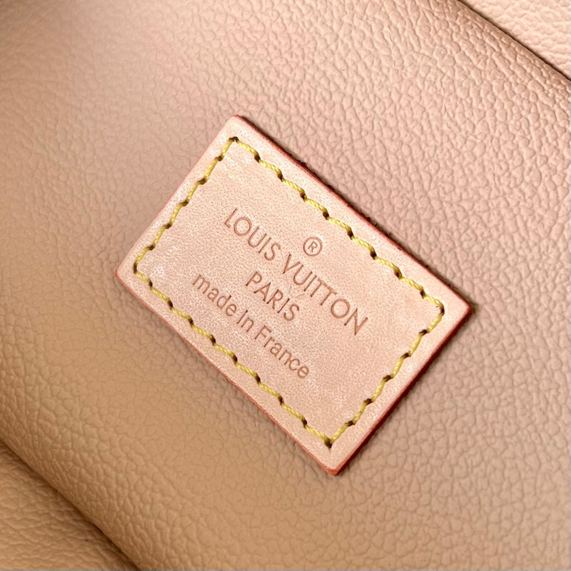 Franco Shops - Louis Vuittons  - 15732