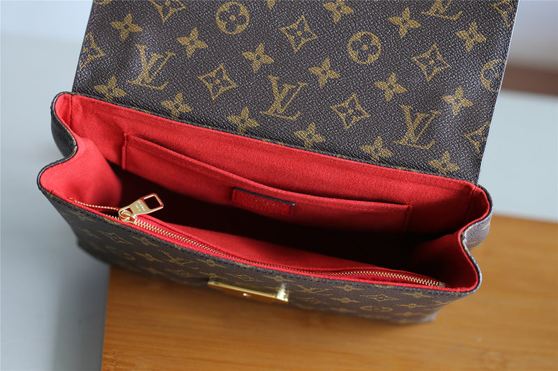 The Franco Shops - Louis Vuittons  - 7833