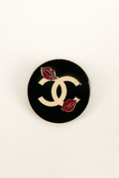 Broche pins Make Up Chanel 2004