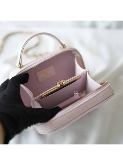 CC Logo Mini Camera Cross Back Light Pink Chanel
