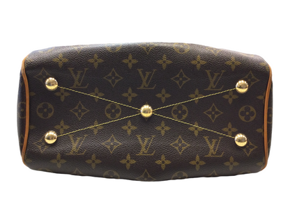 Handbag Luxury Designer By Louis Vuitton  Size: Small