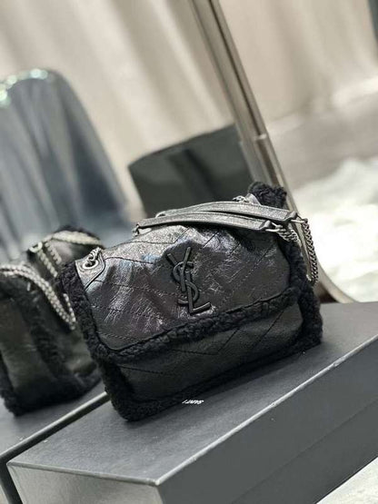 Yves Saint Laurent - Bags