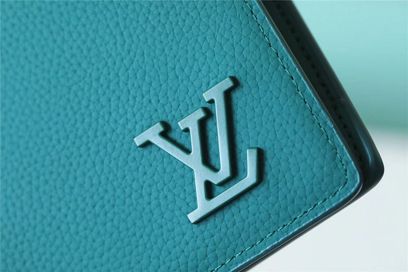 Franco Shops - Louis Vuittons  - 10568
