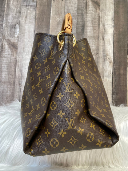 Handbag Luxury Designer By Louis Vuitton  Size: Large