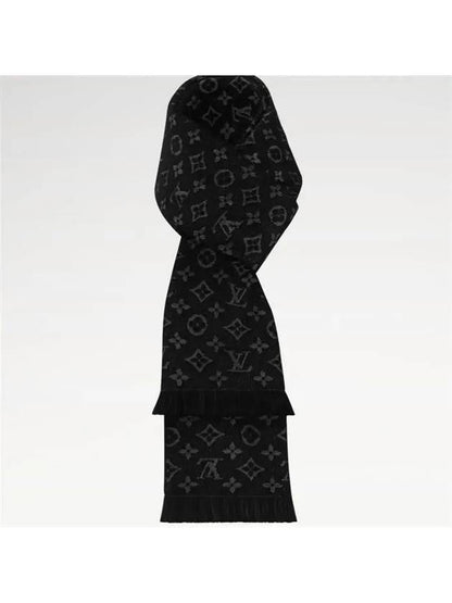 Louis Vuitton Monogram Classic Scarf Black Wool M70520