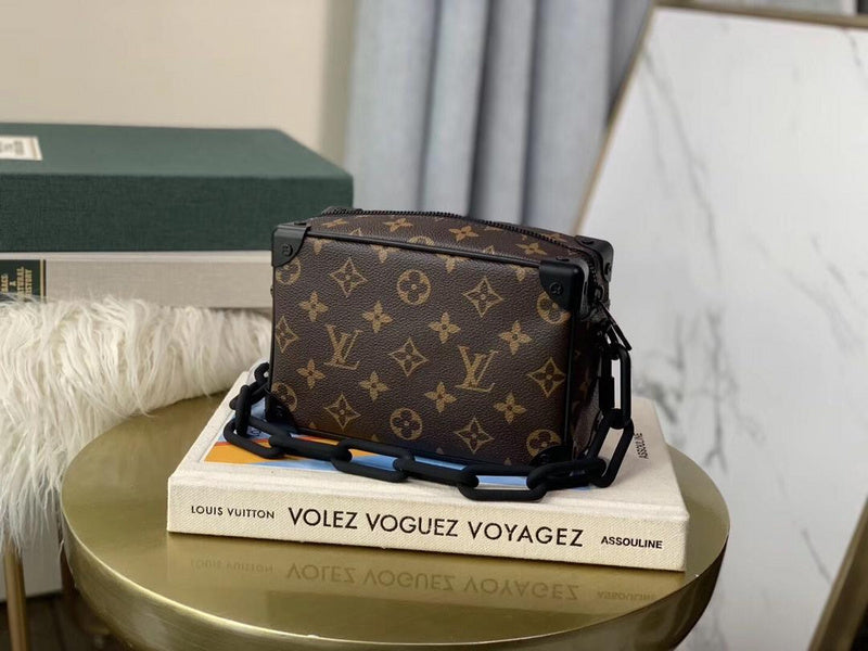 Franco Shops - Louis Vuittons  - 15586