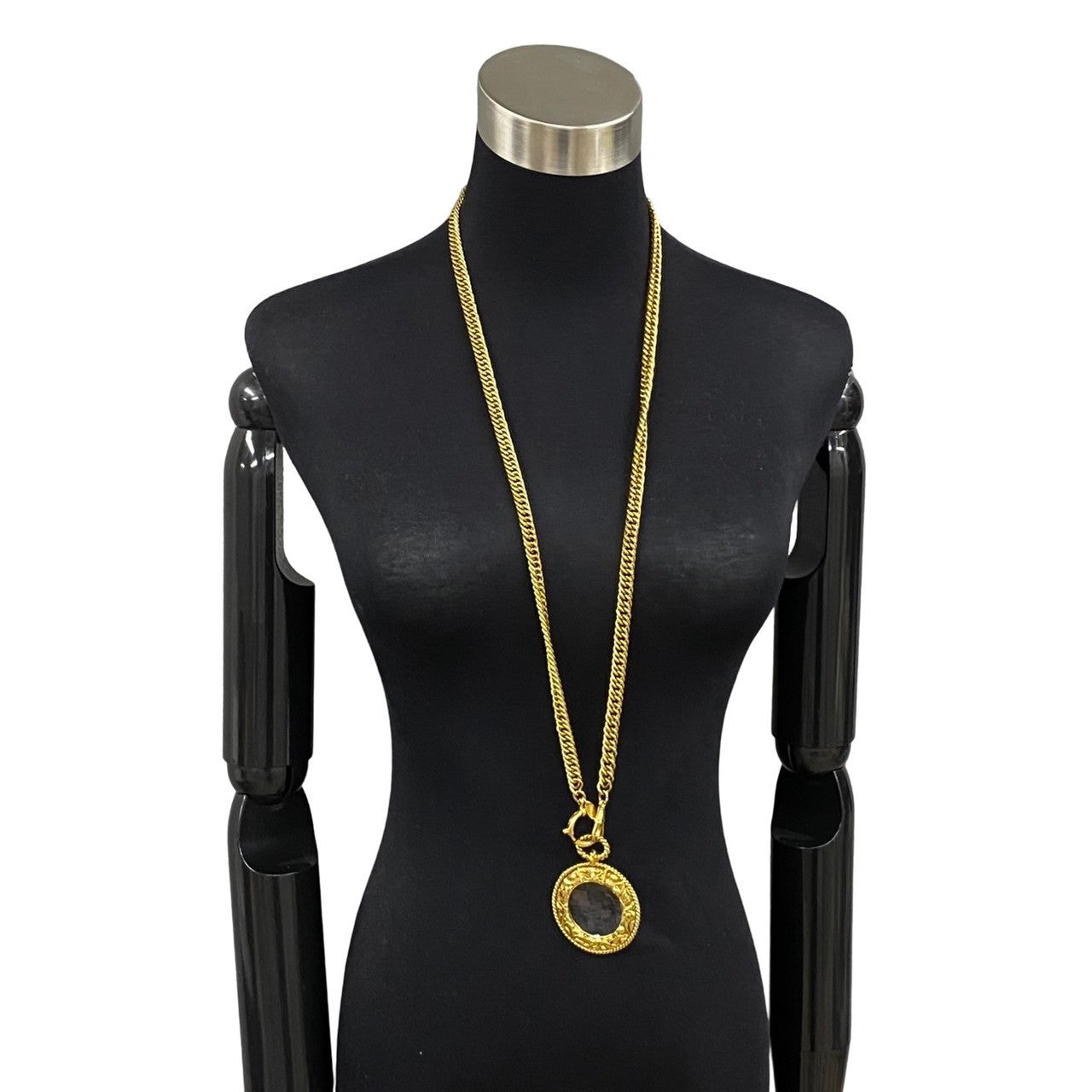 CHANEL Necklace Gold Plated gold