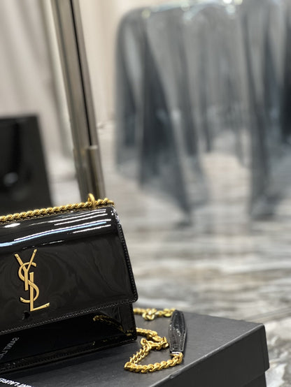 Yves Saint Laurent Sunset Medium Chain Bag