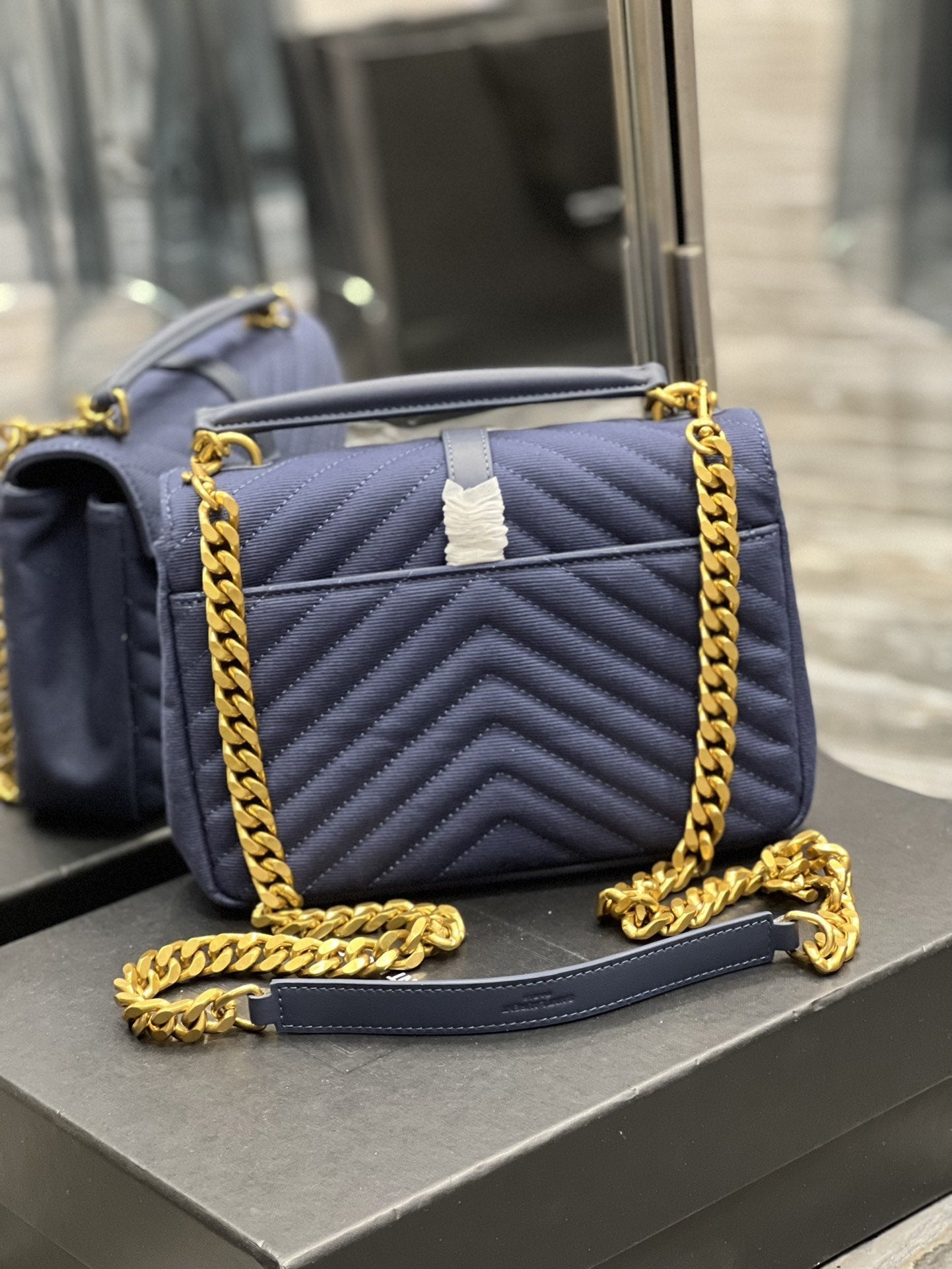 Yves Saint Laurent Envelope Medium Bag Marine