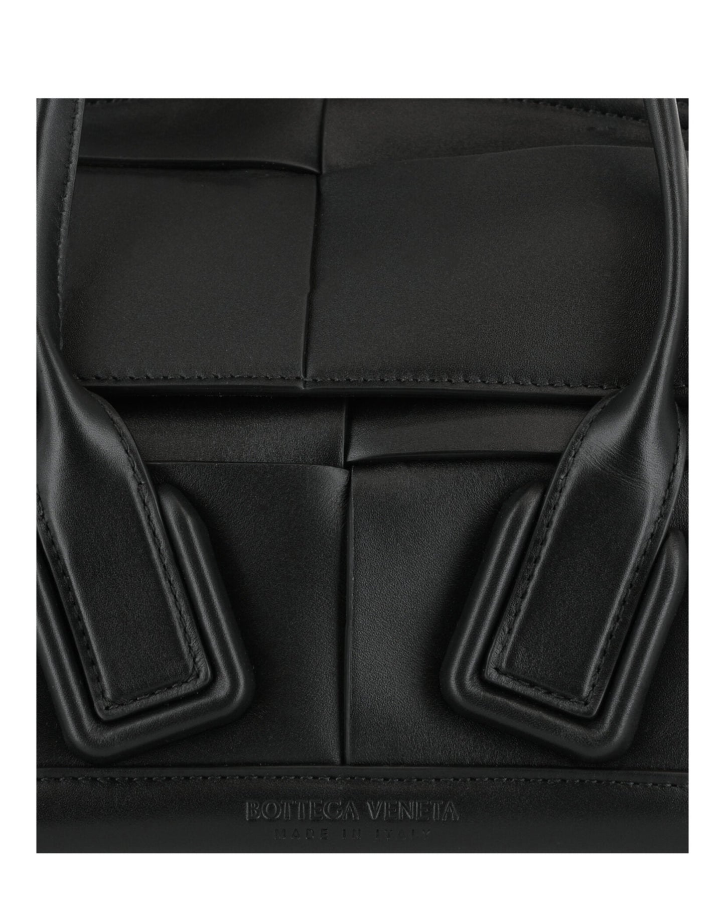 Bottega Veneta Womens Arco 33 Mini Grainy Leather Top-Handle Bag