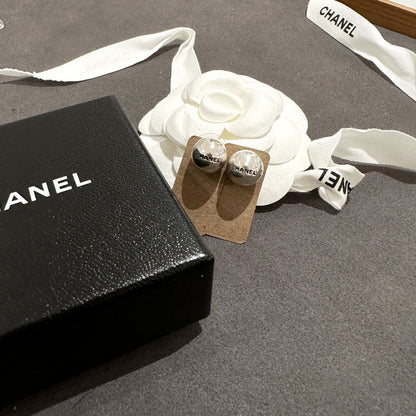 Chanel vintage earrings
