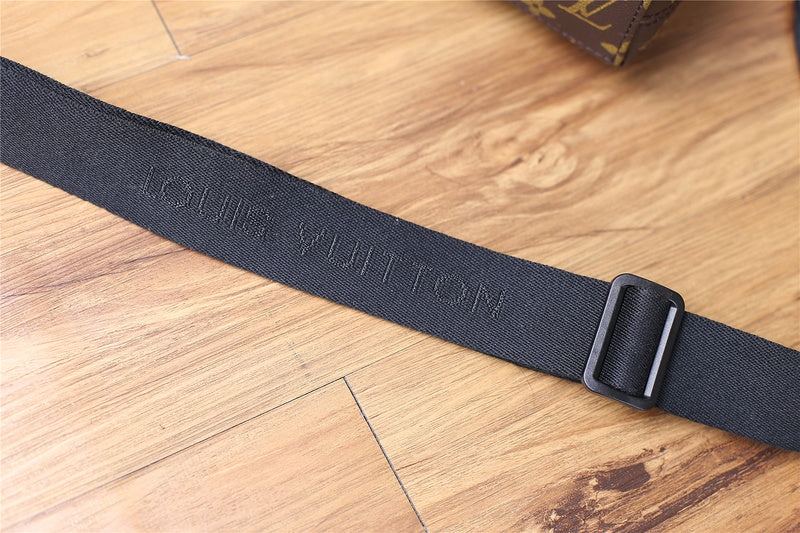 Franco Shops - Louis Vuittons  - 9882