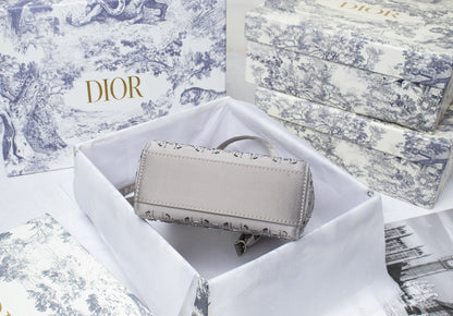 Luxury Edition Bags DIR 231