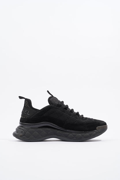 Chanel CC Logo Sneaker Black Canvas EU 39 UK 6
