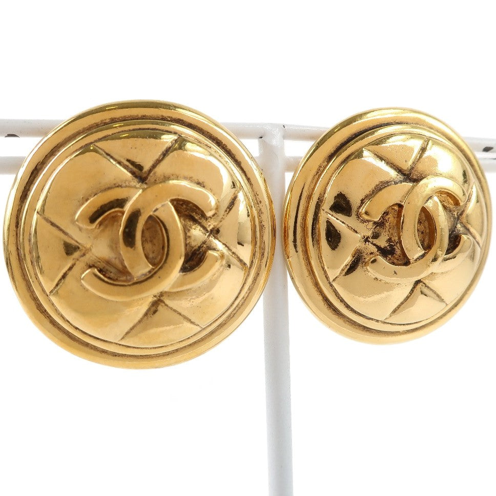 CHANEL Earring Plated Gold gold Matrasse Women Used