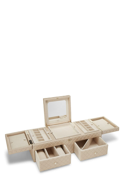 Chanel,  Beige Quilted Lambskin Jewelry Chest Large, White