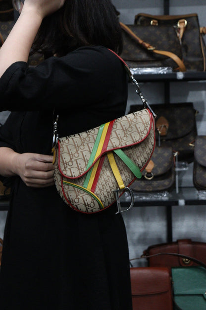 Rank AB ｜ Dior Jamaga Trotter Saddle Clutch GM Hand Pouch ｜Y24010809