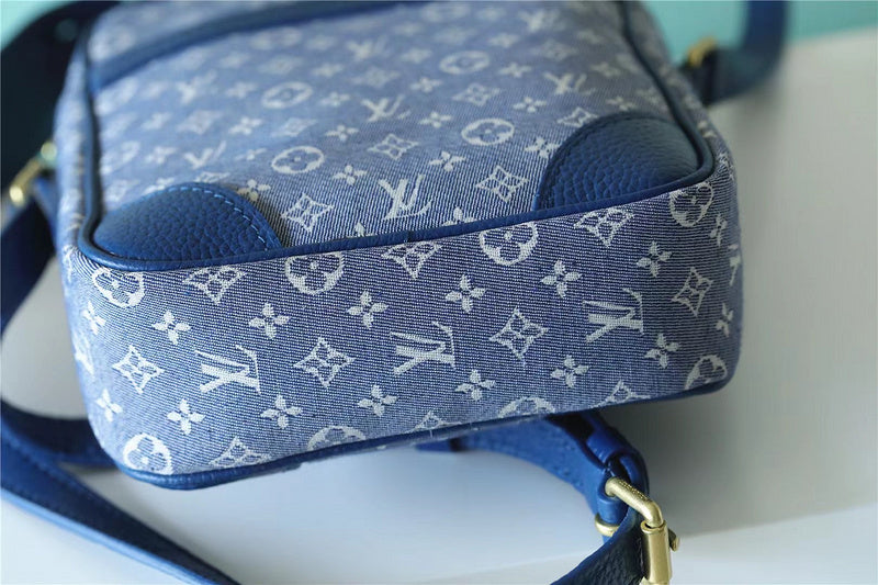 Franco Shops - Louis Vuittons  - 9900