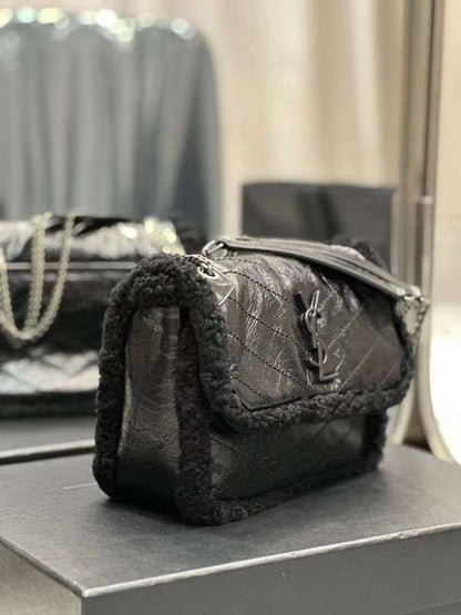 Yves Saint Laurent - Bags