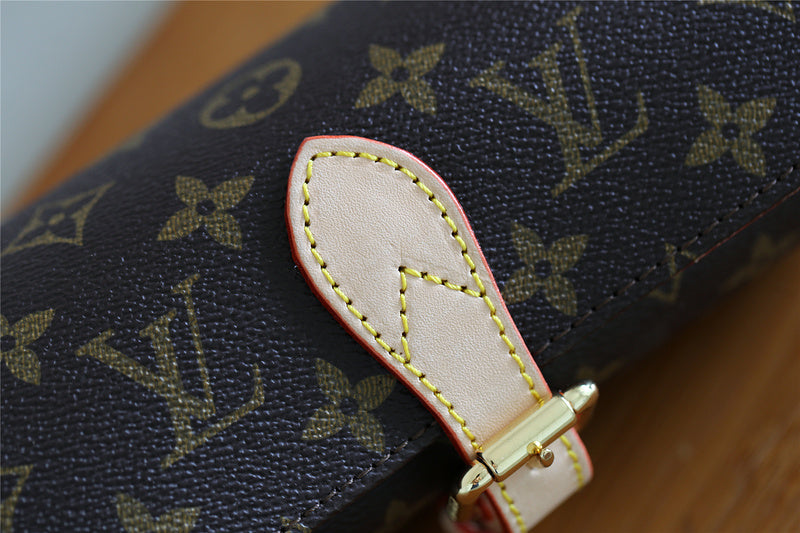 Franco Shops - Louis Vuittons  - 9368