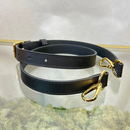 LOUIS VUITTON Bandouliere Black Leather Strap