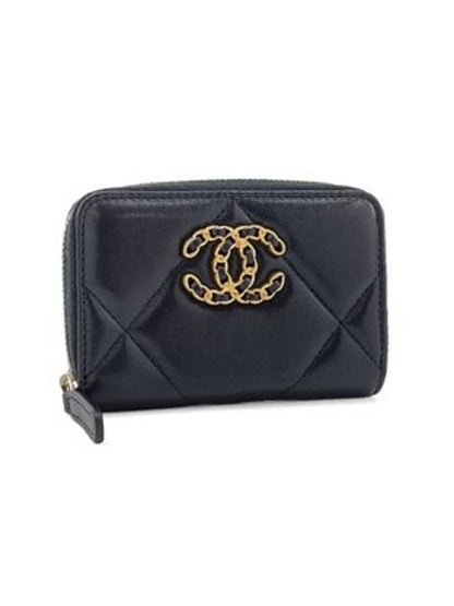 19 Zip Around Lambskin Card Wallet Black Chanel